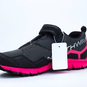 Labeling around the product