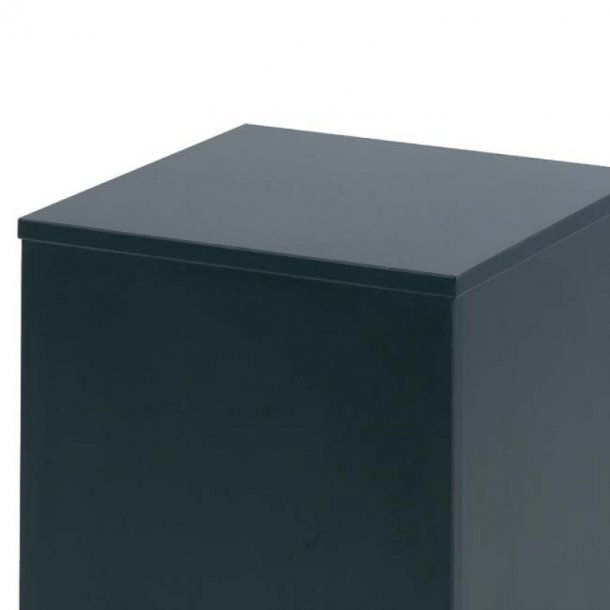 Stool in black 40 x 40 x 50 cm