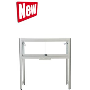 Glasvitrin, skiva i glas p höga ben - Silver