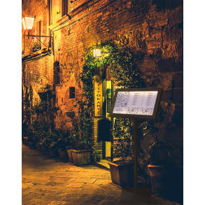 TEST-Fräsch Kids barn mannekäng. 64 cm. Sittande.