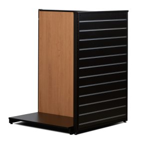 Gulvreol til butik tresidet eg og sort