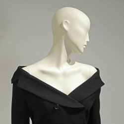 M-collection 8- stylistic lady mannequin