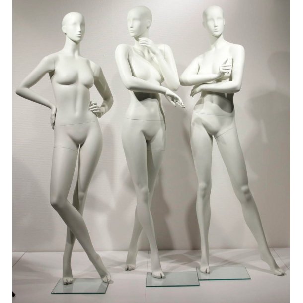 Emmy 2 - Lady mannequin