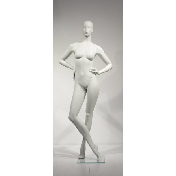 Emmy 2 - Lady mannequin