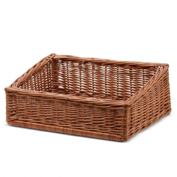 Bread basket in wicker. L 44 cm W 33 cm H 13/17 cm