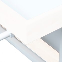 Marknadsvagn med bl/vit randig markis - naturliga hyllor