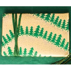 Gift wrap - Gold with fir trees - multiple sizes