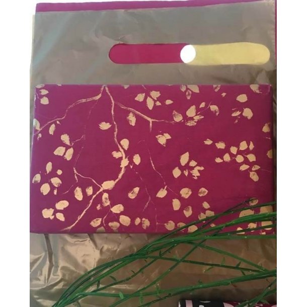 Gift wrap - Wine red with gold leaf - multiple sizes