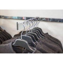 Clothes hanger in plastic with notch - 41 cm - 2 colors - 400 pcs