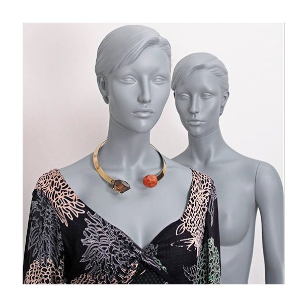 Nelly Grey 4 - stylistic lady mannequin