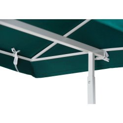 Marknadsvagn med gr&ouml;n markis - naturliga hyllor