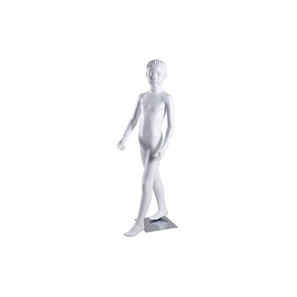 Ten-year-old boy mannequin - Walking