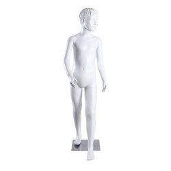 Ten-year-old boy mannequin - Walking