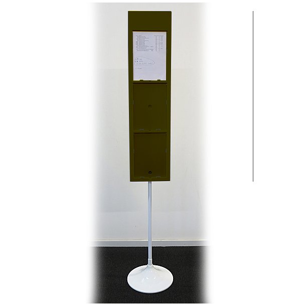 Info Stand 3Xa4 With Round Base.