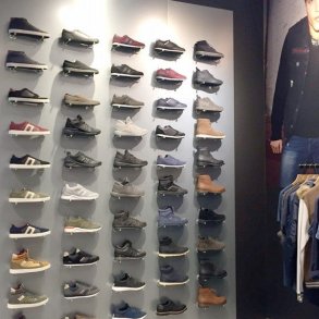 Hängande krok p magnet - förzinkad