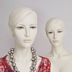 Nelly female mannequin