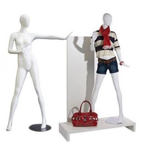 Faceless mannequins