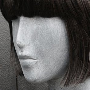 Raw female mannequin