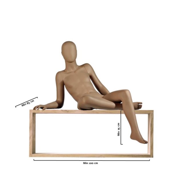 F&auml;rska barnbarnsmannek&auml;ng. 140 cm. Sittande. Ral 1019